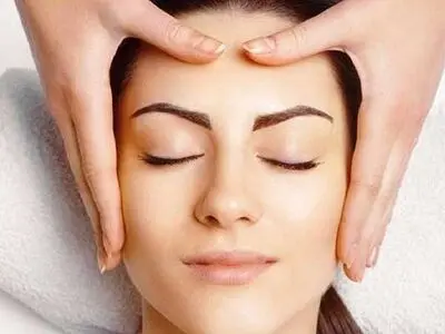 تکنیک ضدپیری دور چشم فقط در یک دقیقه! 