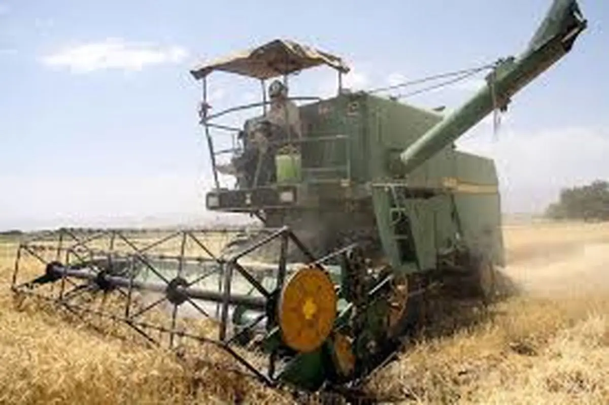 مرگ راننده کمباین ایلامی حین سرویس موتور