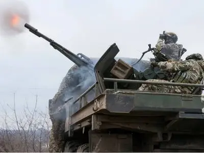 حملات پهپادی به زادگاه زلنسکی؛ اوکراین تأسیسات نفتی روسیه را هدف قرار داد