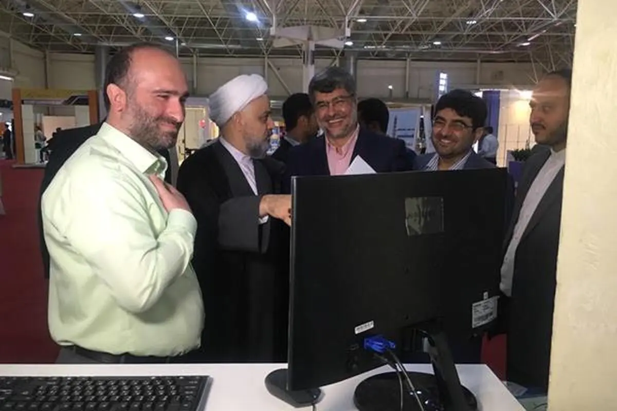 بازدید معاون اجتماعی و پیشگیری از وقوع جرم قوه قضاییه از نمایشگاه الکامپ