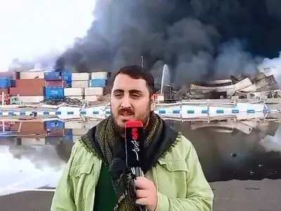 خسارت های ایجاد شده بر اثر انفجار کانتینرها در بندر عباس؛ تکه ها کانتیر پرتاب شده و به مردم اصابت کرده است + فیلم