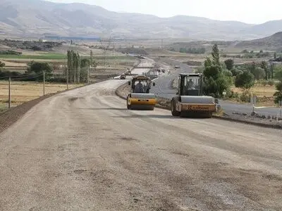 باید در مسیر پیشرفت و رشد استان اختلافات را کنار بگذاریم 
