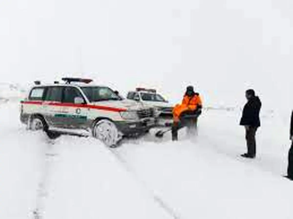 بارش برف و باران و کولاک در محورهای کوهستانی استان البرز