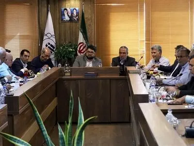 ماهیانه ۲۶۰۰ میلیارد تومان معوقات بازنشستگان پرداخت می‌شود