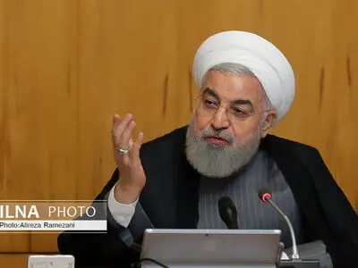 الرئیس روحانی: انخفاض أسعار النفط لن یؤثر على طهران/ علینا أن نتعود على الحیاة مع فیروس کورونا