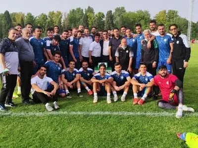 ذوبی‌ها روز ارتباطات و روابط عمومی را جشن گرفتند