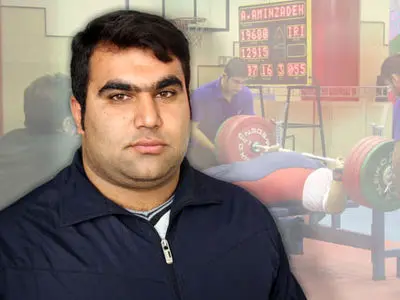 امین‌زاده: مسیر زندگی‌ام با ورزش عوض شد / خوشحالم رقیب سیامند رحمان هستم