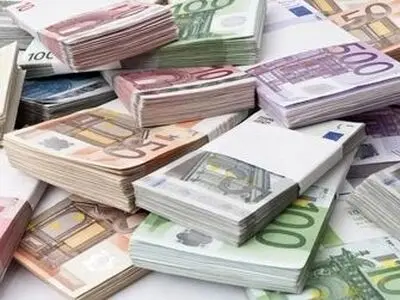 EUR/USD recedes from 33-month high as Democrats take a lead in Georgia elections