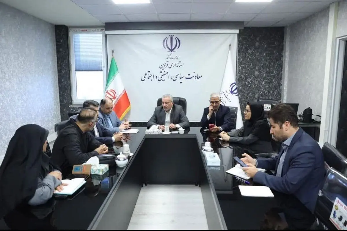 تاکید مدیر بیمه دی قزوین بر ضرورت توسعه مراکز آزمایشگاهی طرف قرارداد
