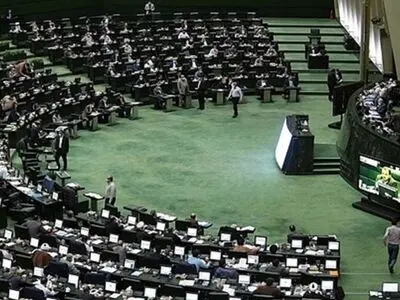 آغاز غیررسمی رقابت‌های انتخاباتی مجلس دوازدهم در اهواز/ زنگ رقابت های مجلس در اهواز به صدا در آمد 