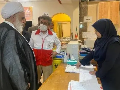 مراجعه روزانه ۱۰۰۰ زائر به مرکز پزشکی مدینه/ تلاش برای ترخیص بیماران بستری