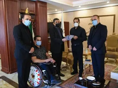 دیدار ورزشکاران و مدال آوران پارالمپیکی البرز با استاندار