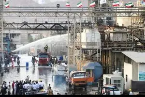 مسمومیت ۴ کارگر در اهواز بر اثر نشت مواد پودری