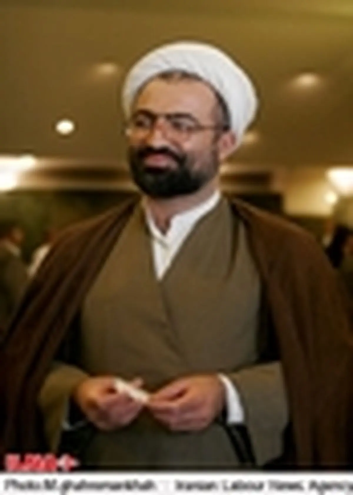 نباید هولوکاستی ایجاد شود که کسی نتواند سوال کند