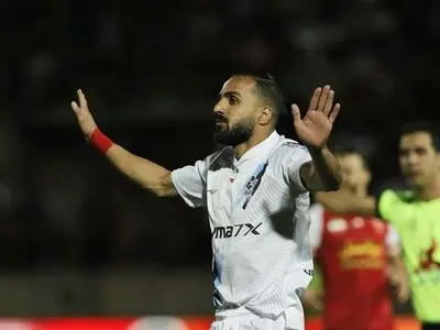 بغض گلزن پرسپولیسی بعد از گل به بیرانوند