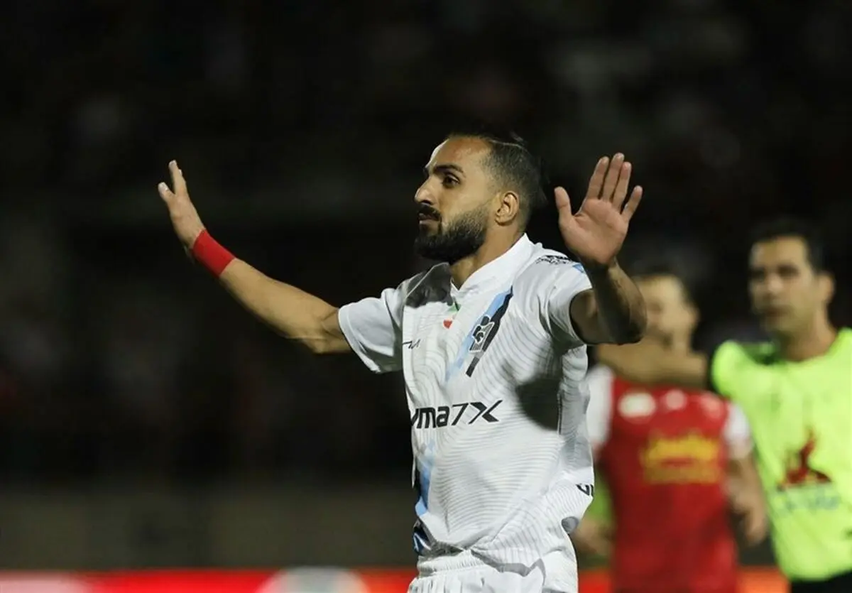 بغض گلزن پرسپولیسی بعد از گل به بیرانوند