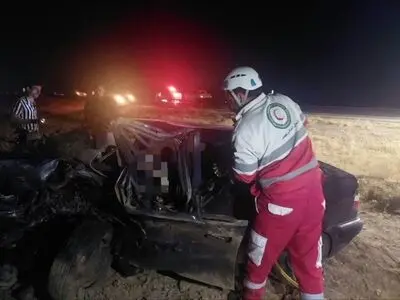 یک فوتی و ۱ مصدوم بر اثر برخورد دو خودرو در محور ازنا به اراک