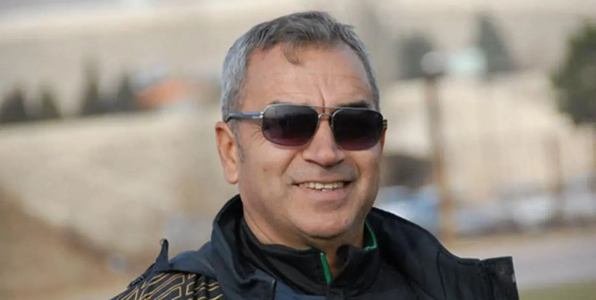 کلهر: کار خوب رسول خطیبی استفاده از خط یک سوم دفاعی پرسپولیس بود
