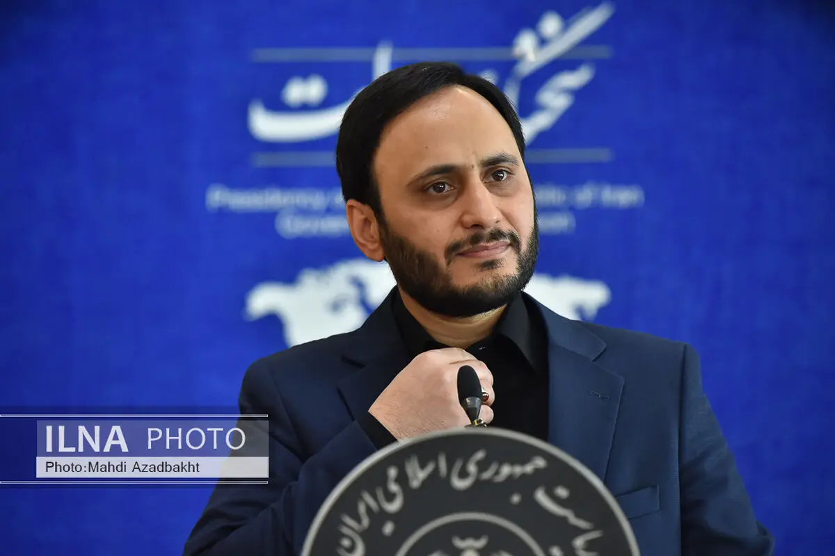 ‌مسئولیت‌مان برای مقابله با دیکتاتوری رسانه‌ای، بیش از پیش سنگین شد