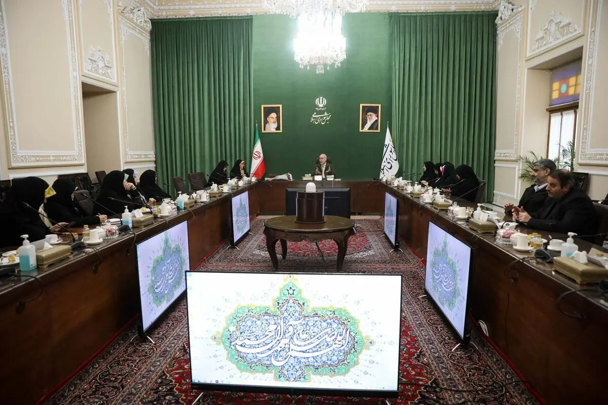 پیگیری اجرای طرح ساماندهی کارکنان و بازنگری در مصوبه اخیر مهریه مطالبه نمایندگان زن مجلس از قالیباف