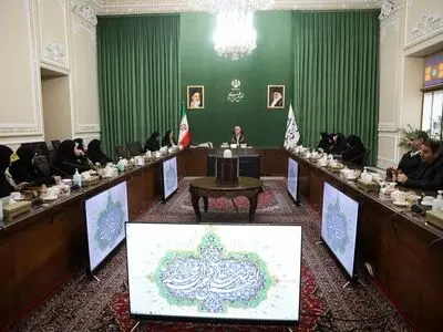 پیگیری اجرای طرح ساماندهی کارکنان و بازنگری در مصوبه اخیر مهریه مطالبه نمایندگان زن مجلس از قالیباف