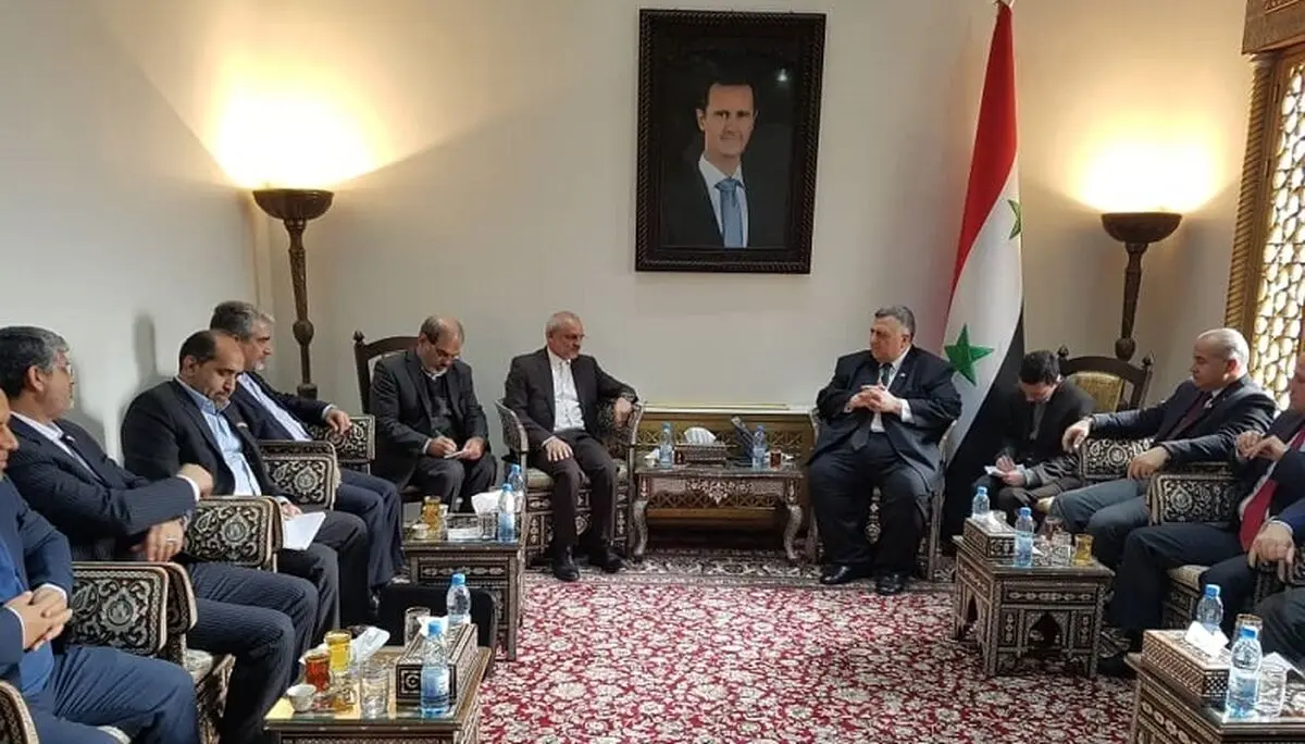 باید مانع نفوذ جریان تروریسم در کتب‌ درسی شویم