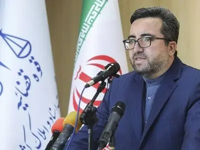 نظارت بر عملکرد شرکت‌های مشاور و تعیین تکلیف پرونده‌های موجود در کارتابل مشاورین در سامانه سحاک باید پیگیری شود