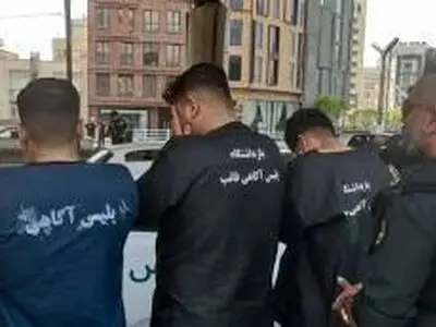 لحظه دستگیری زورگیران بزرگراه صدر+فیلم