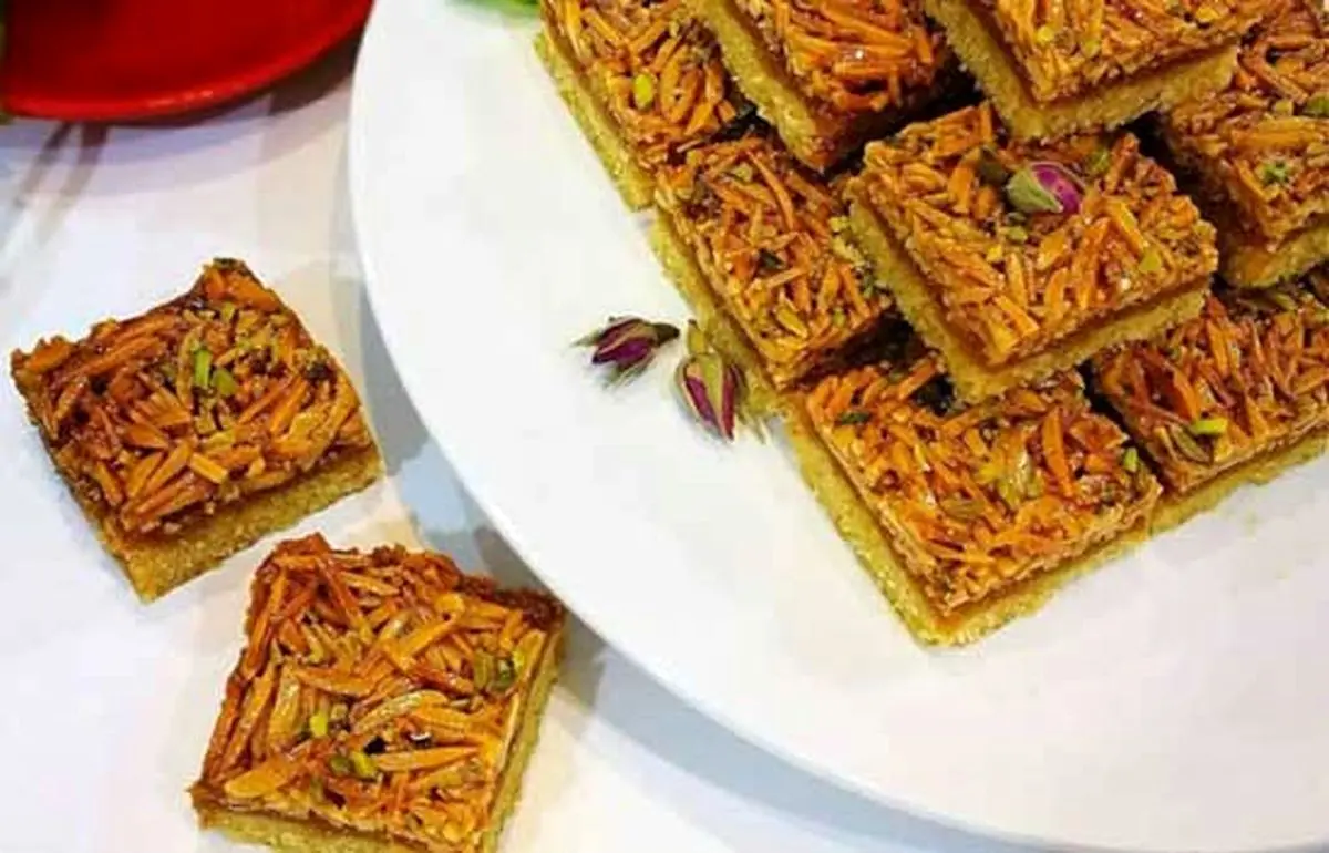 طرز تهیه شیرینی ملکه بادم، شیک و مجلسی