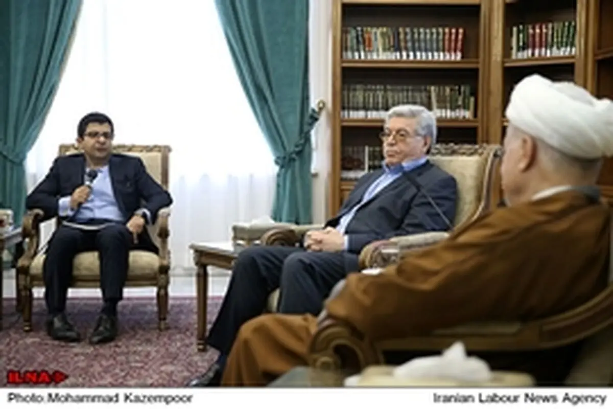 بانک‌ها در چرخه صحیح اقتصادی، باید درخدمت تولید کشور باشند