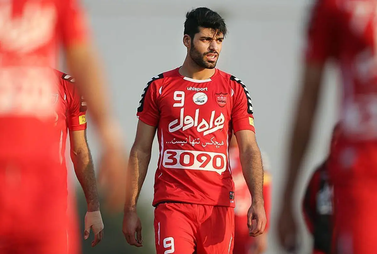 پیشنهاد عجیب پیشکسوت پرسپولیس: طارمی را اخراج کنید!