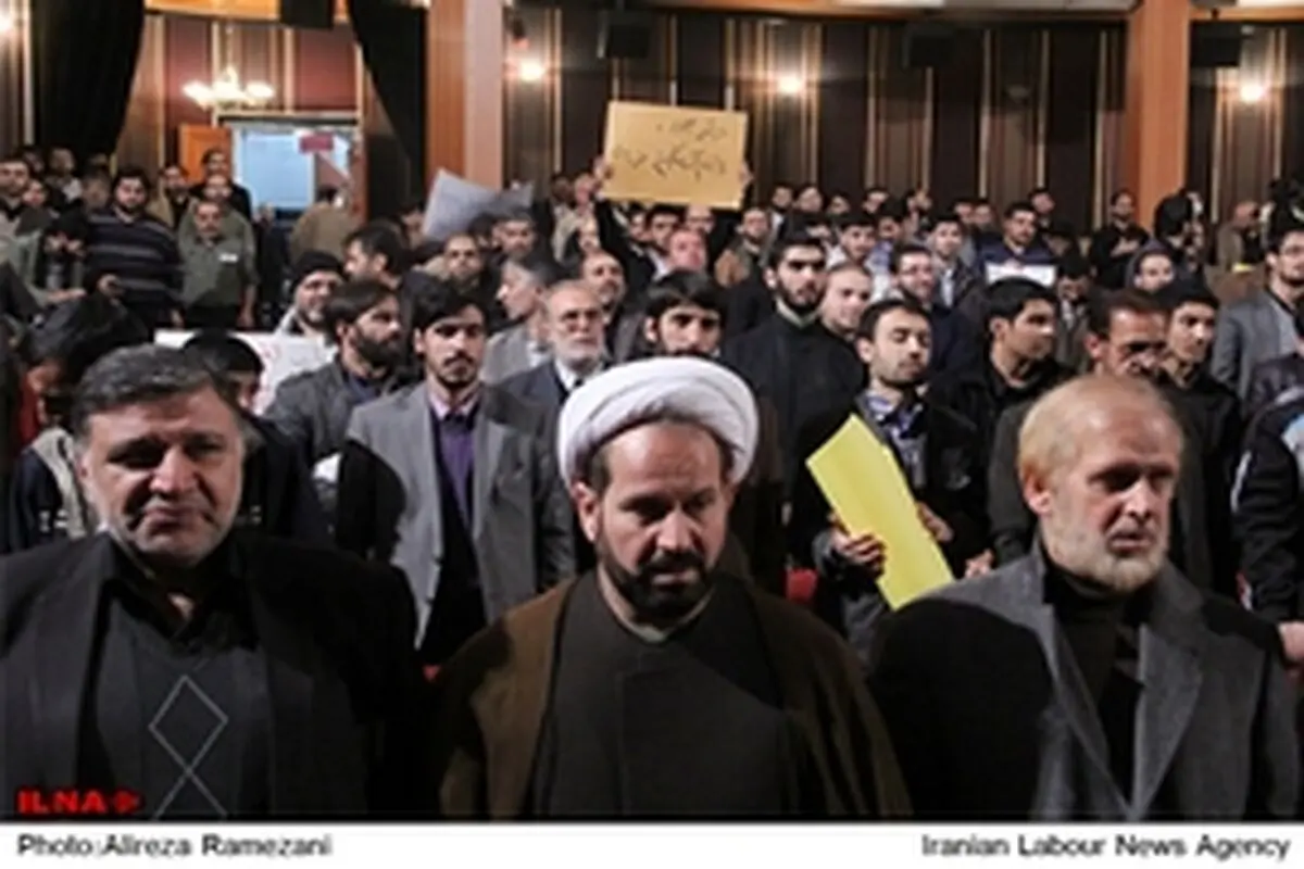 مذاکره با ظالم مستبد، بی مورد و بی نتیجه است