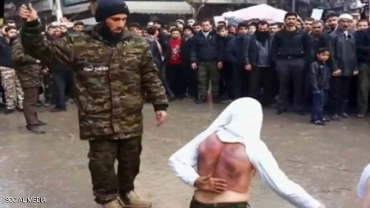 داعش ۵ معلم سوری را به اتهام تدریس خصوصی شلاق زد