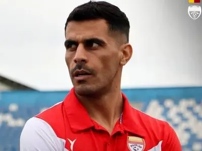 مدافع فولاد به انتظار مادربزرگش پایان داد (عکس)