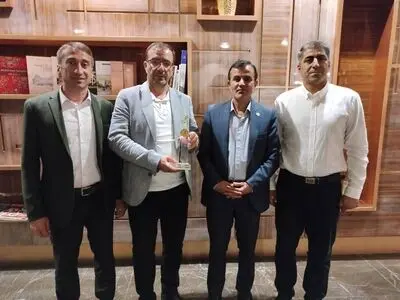 تعاملات 2 جانبه دو و میدانی ایران با ترکیه و عضویت در کشورهای حوزه بالکان