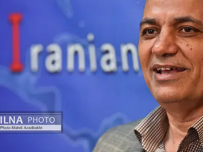جای پزشکیان بودم، به گدایان پست، قاطعانه نه می‌گفتم حتی اگر علامهٔ دهر باشند