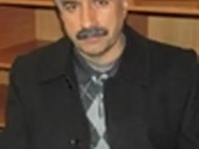 با تغییر دیدگاه مدیریت کارخانه، موقعیت شرکت تعاونی مصرف آهنگری تراکتورسازی تبریز تضعیف شد