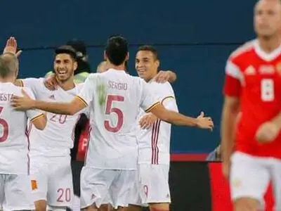 روسیه 3 - 3 اسپانیا ؛ ماتادورها در سرما زمین گیر شدند