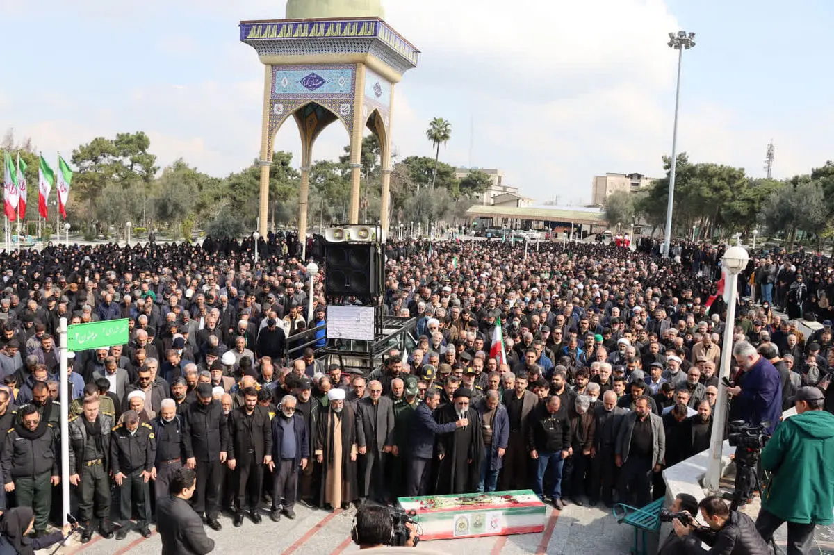 تشییع پیکر شهید مدافع وطن امیرعلی نیکنام راد در گرگان