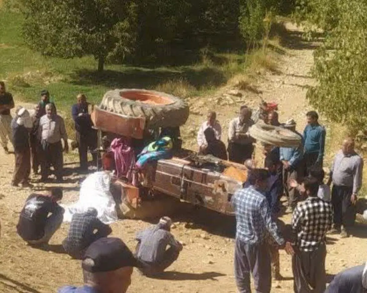 سقوط مرگبار تراکتور در الیگودرز؛ هشداری جدی برای رانندگان ماشین‌آلات کشاورزی