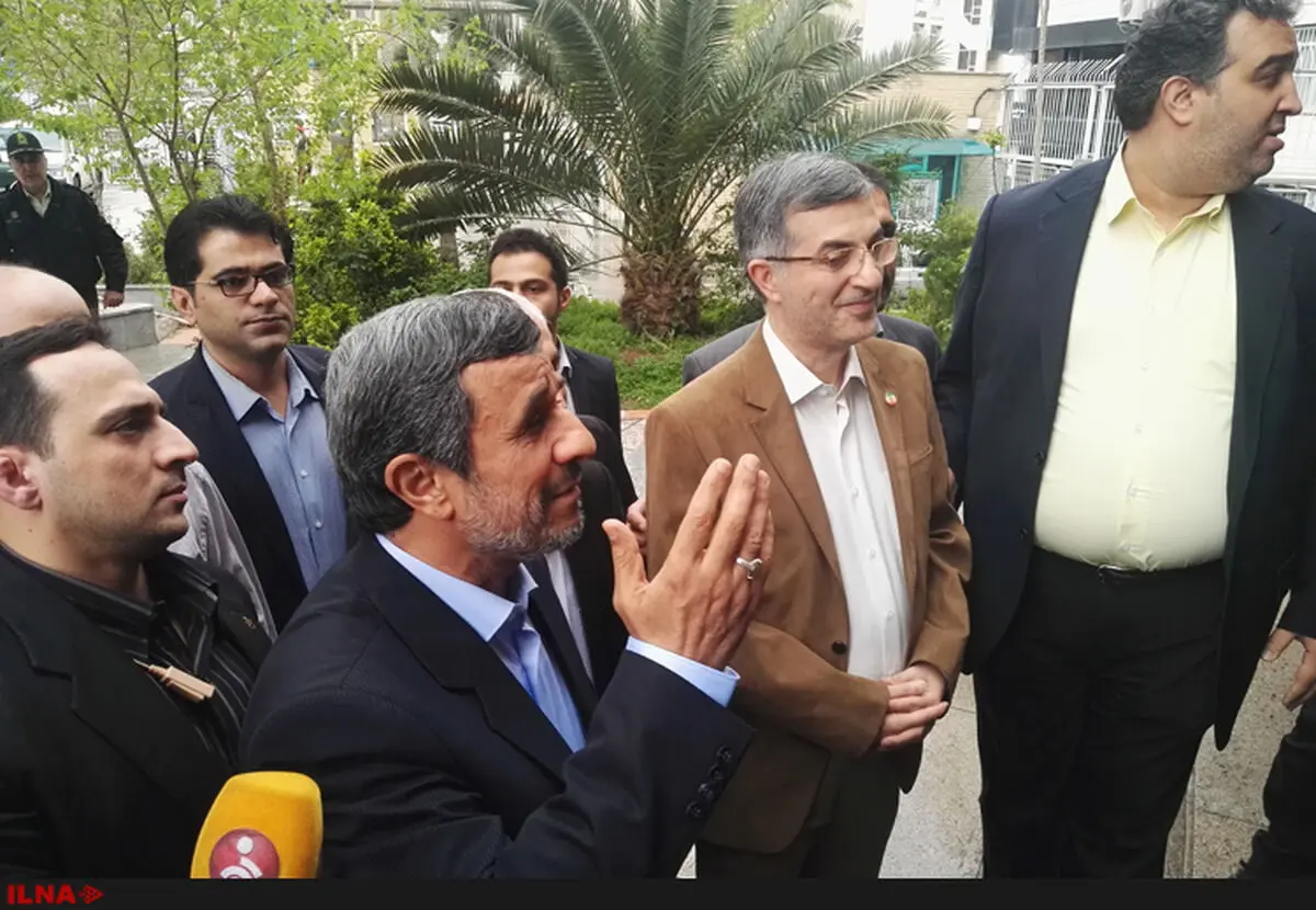 تشکیل پرونده برای احمدی‌نژاد/ وقت دادگاه مشایی تعیین نشده است