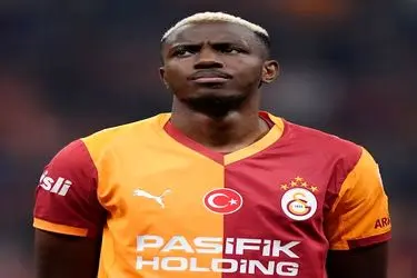 ویدئو: قدردانی اوسیمن از هواداران گالاتاسرای در قلب میلان