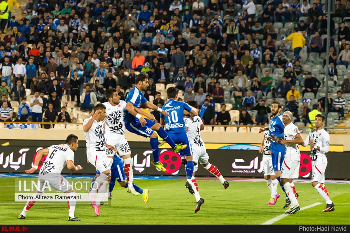 تساوی بدون گل شاگردان منصوریان و مهاجری در نیمه نخست