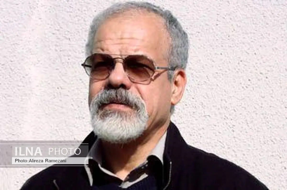 نمایش‌نامه‌نویس عروسکیِ حرفه‌ای نداریم