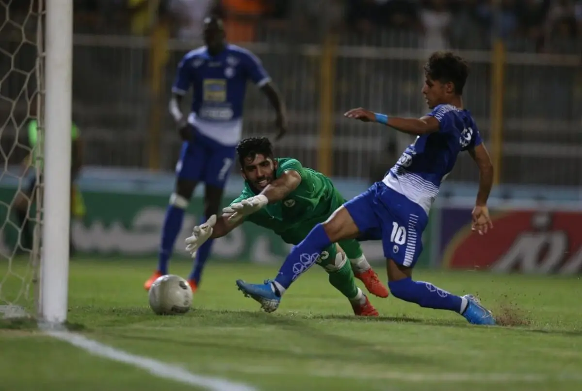 تعلیق نقل و انتقالات 6 باشگاه لیگ برتری؛ استقلال و پرسپولیس در برزخ!