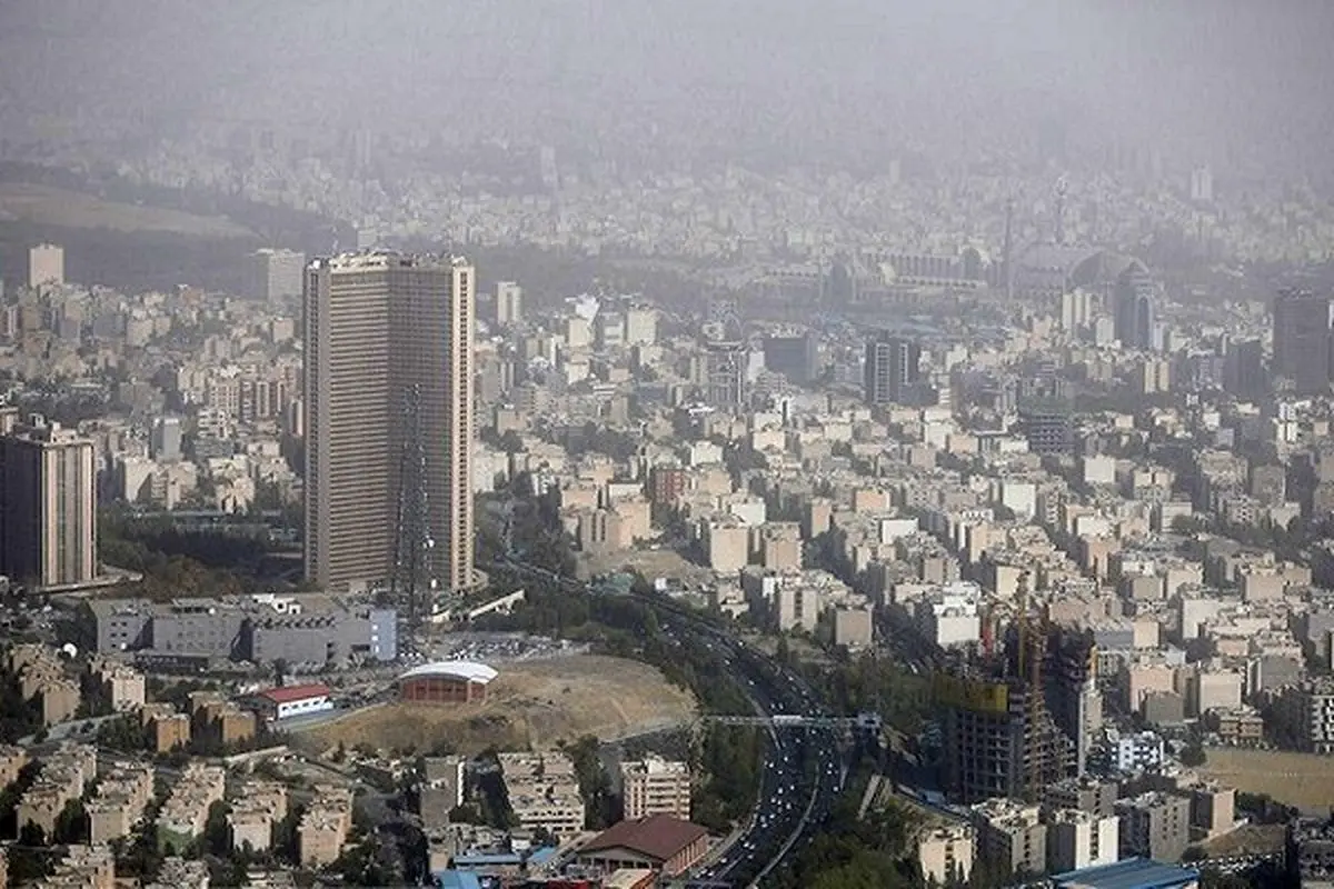 نفوذ گرد و خاک به تهران از استان‌های مجاور/ کاهش نسبی دما از فردا