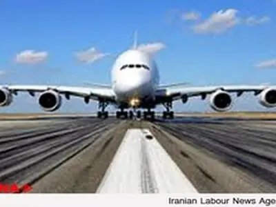 حضور بزرگترین هواپیمای مسافری جهان در فرودگاه امام