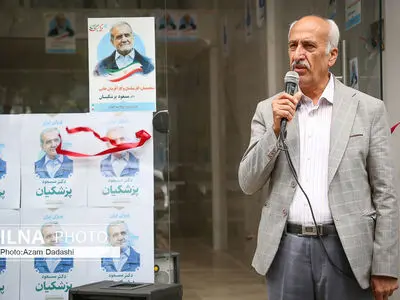 باید دوم خرداد دیگری رقم زنیم/ در شرایط کنونی، سکوت گناه بزرگی است/ قشر تحصیلکرده شجاعانه به میدان بیاید