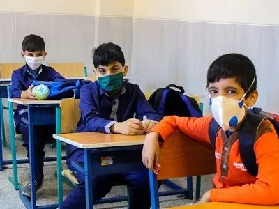 در صورت شیوع گسترده آنفولانزا میان دانش‌آموزان، مدیران می‌توانند مدارس را تعطیل کنند