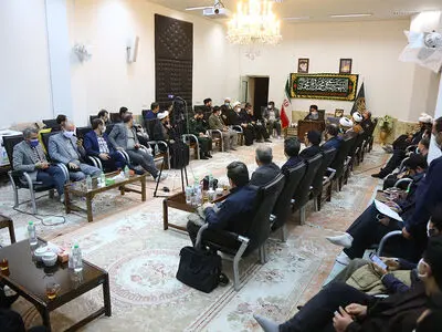 نشست صمیمی مدیران رسانه‌های خبری استان قم با آیت الله سعیدی + تصاویر